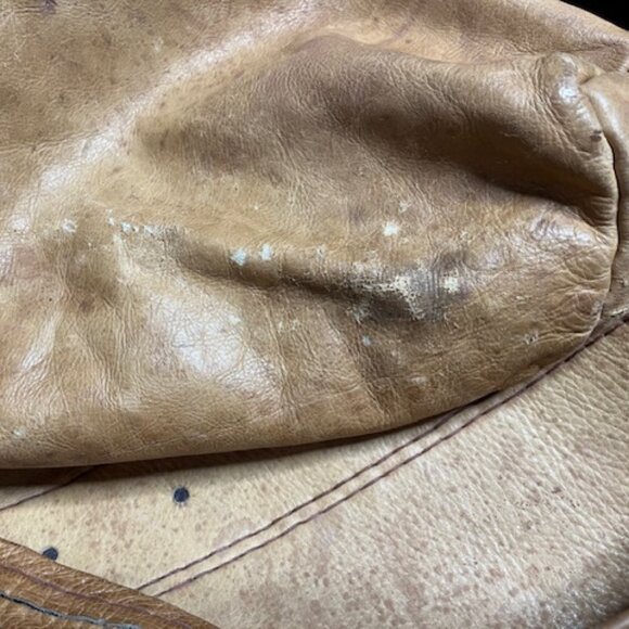 VTG Large Light Brown Leather Satchel Shoulder Messenger Adjustable Handbag - Picture 15 of 16